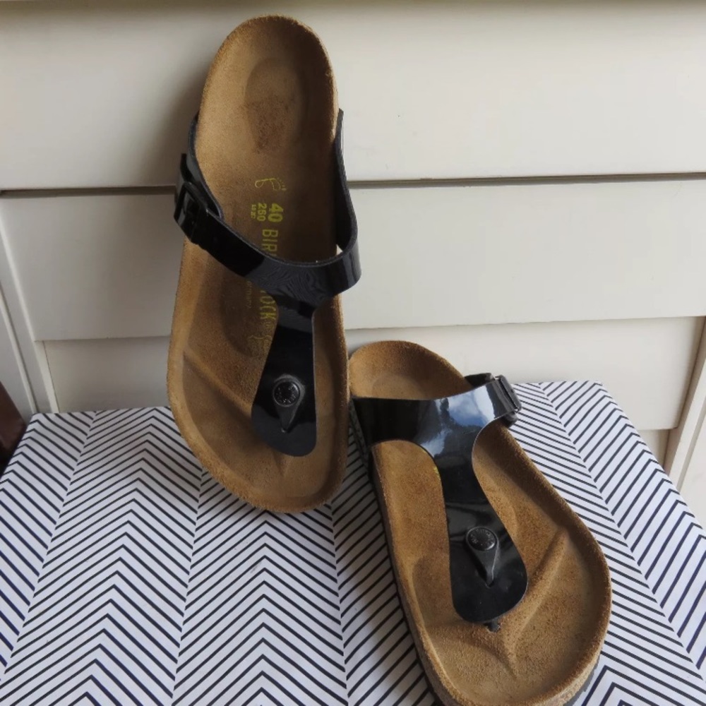 Birkenstock thong gizeh 40 or 9.5 flats sandals